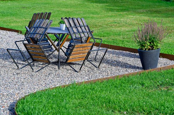 Metal Lawn Edging Installation in New Braunfels